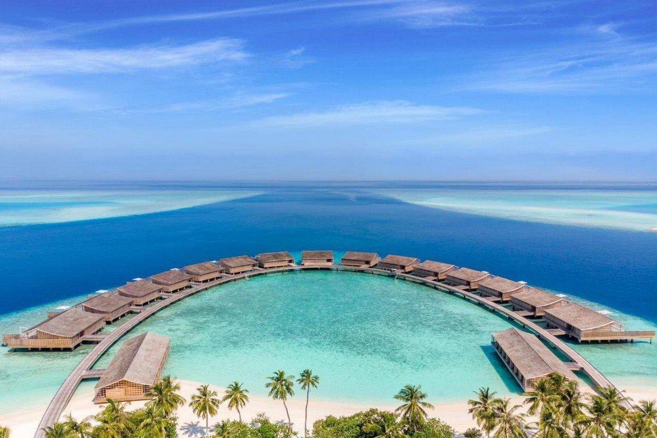 Отель Kudadoo Maldives Private Island Komandoo  Экстерьер фото